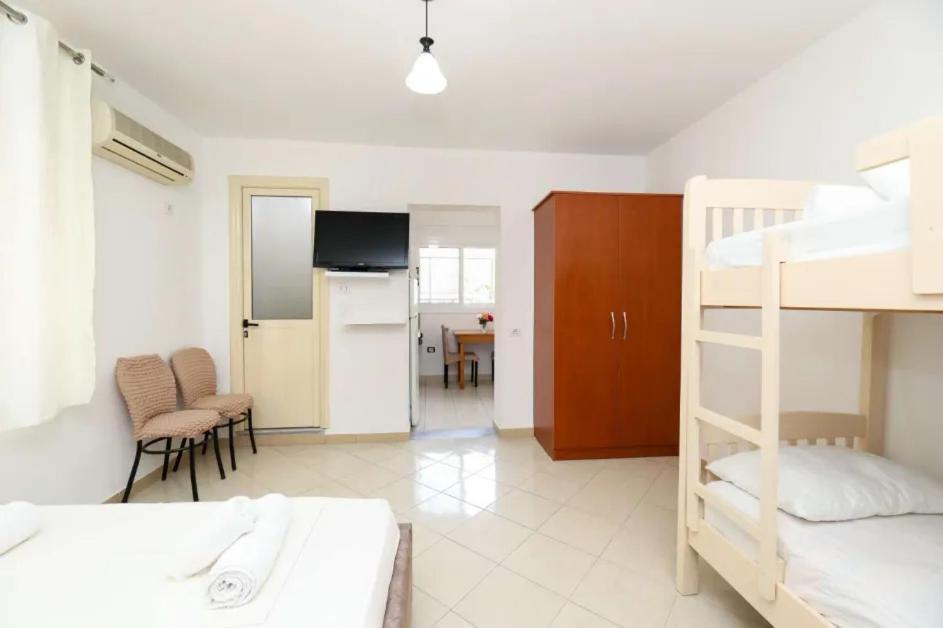 Vila Agolli Vlorë Exterior foto
